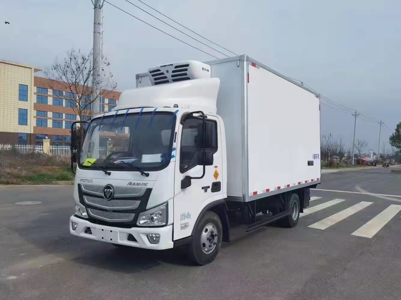 国六福田欧马可4.2米冷藏车